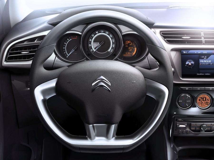  Citroen C3 2013 года  (фото 27 из 38)